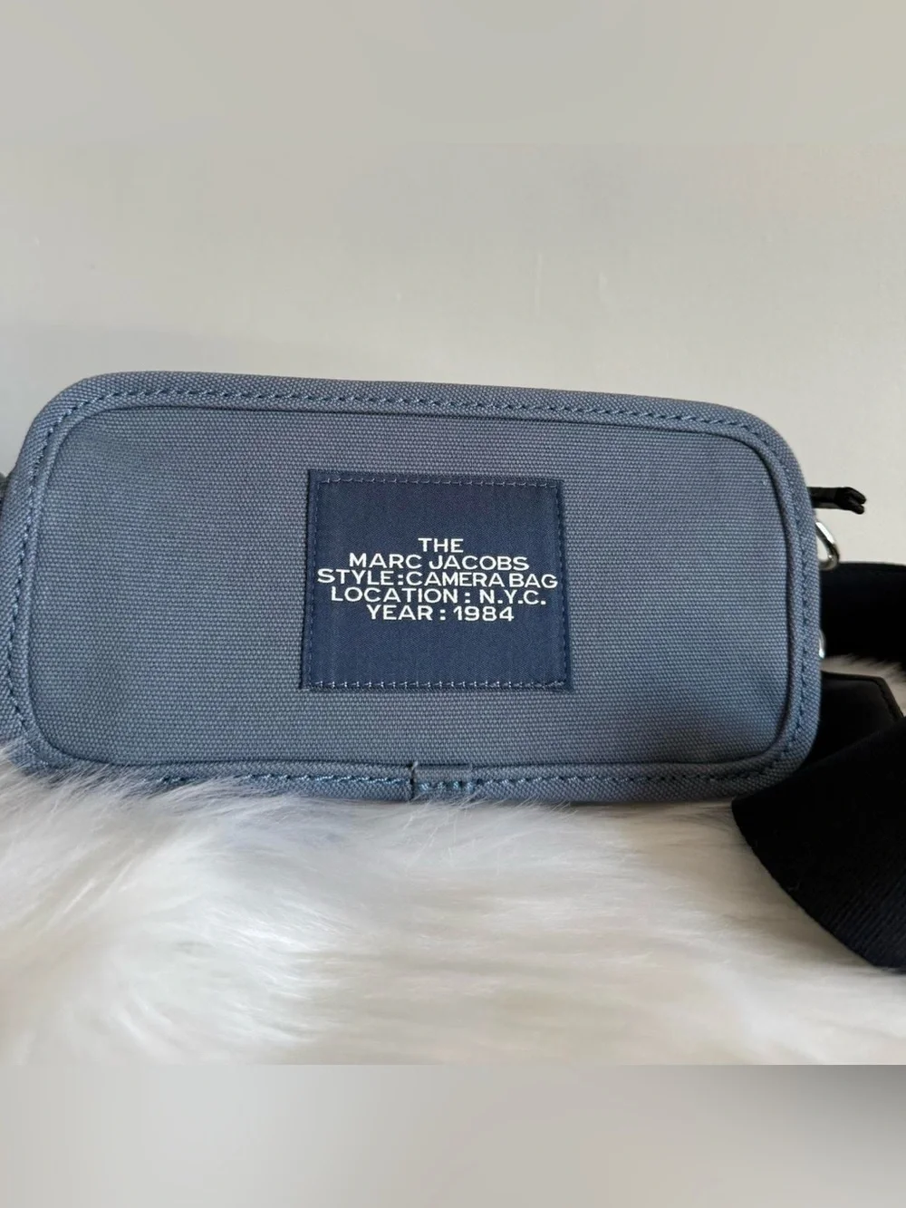 Marc Jacobs the camera bag - Picture 3 of 8